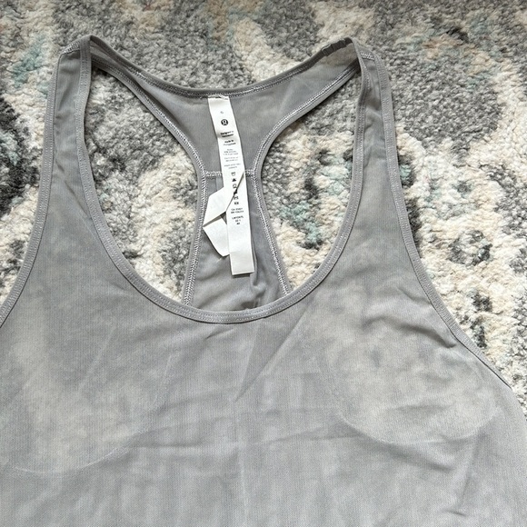 Lululemon 105 singlet tank - Picture 2 of 7